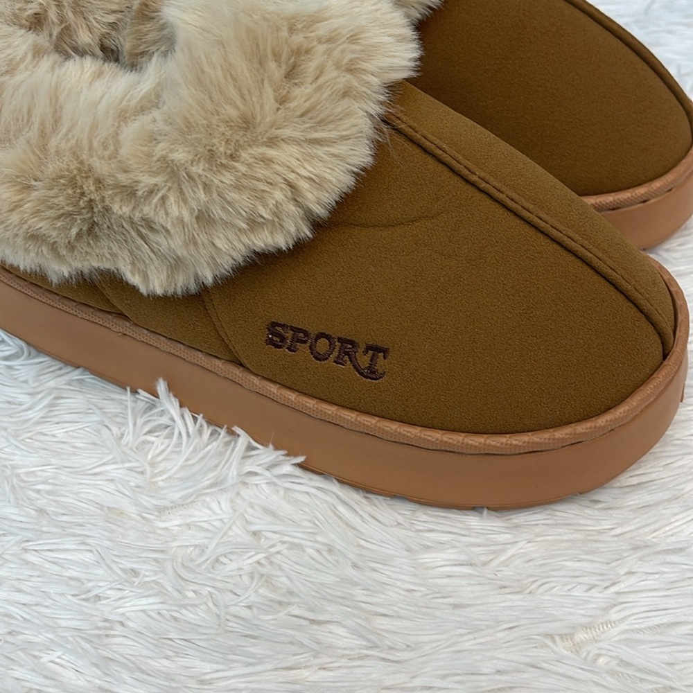 Cozy Faux-Fur Lined Women’s Slipper - Brown - Picture 5 of 6